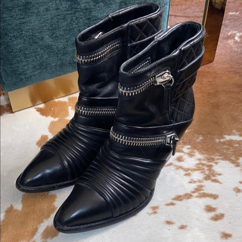 Black Quilted Ankle Boots with Zipper Detail